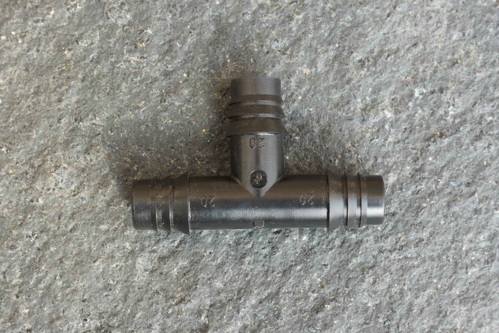 T-Verbinder 20/16mm